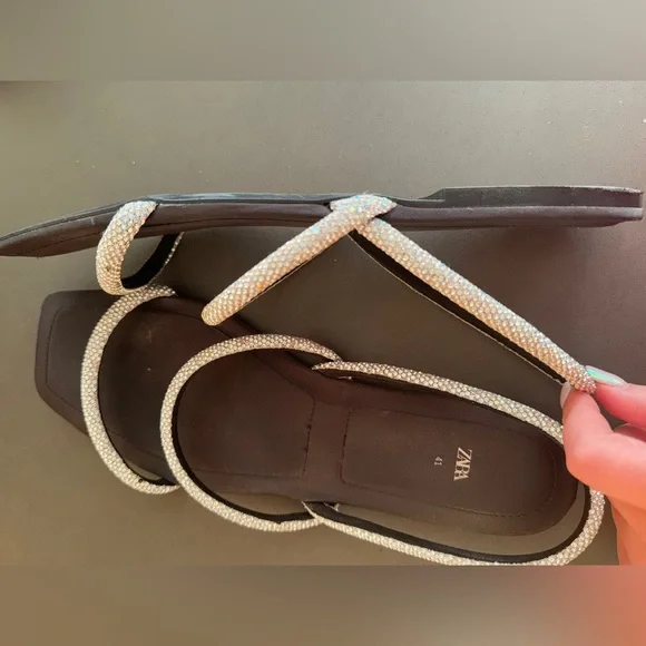 Zara Rhinestone Flat Sandals - Picture 9 of 9